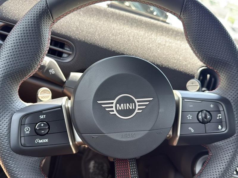 MINI Cooper JCW Signature Convertible 2025