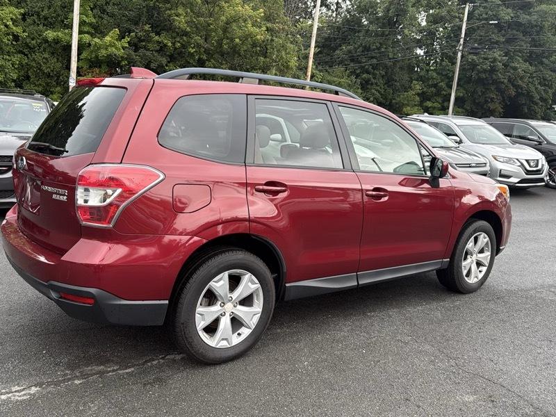 Subaru Forester 2.5i Premium PZEV CVT 2016