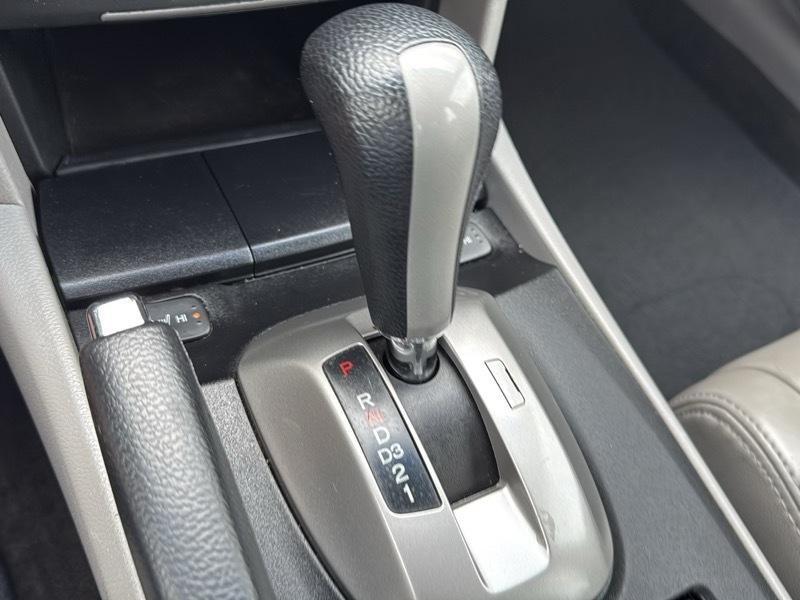 Honda Accord EX-L Sedan AT 2009