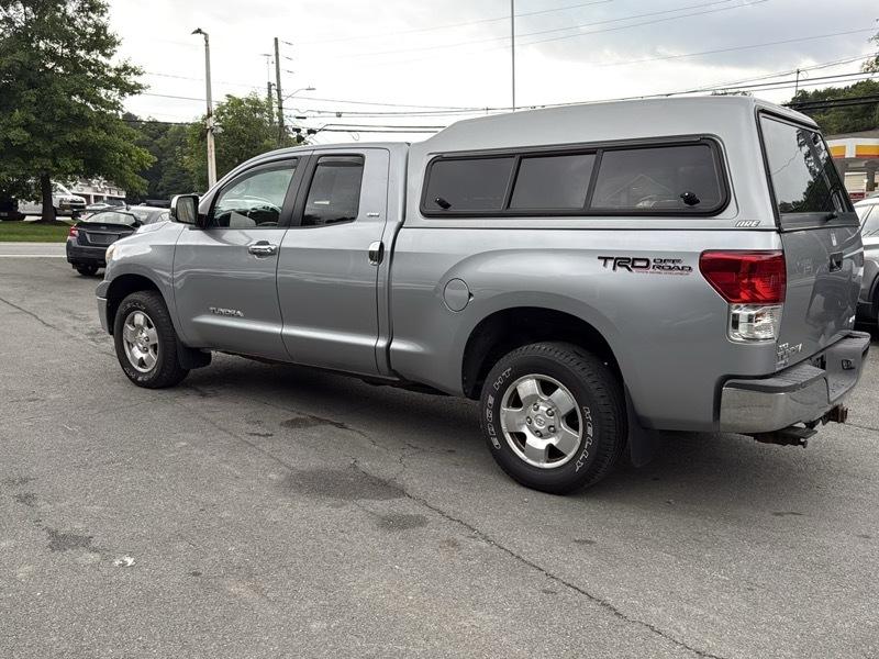 Toyota Tundra SR5 Double Cab 4WD 2013