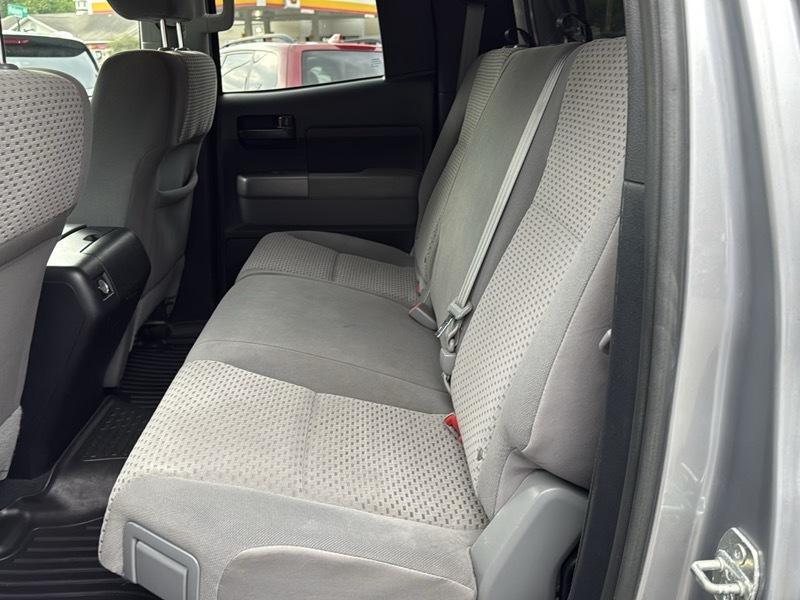 Toyota Tundra SR5 Double Cab 4WD 2013