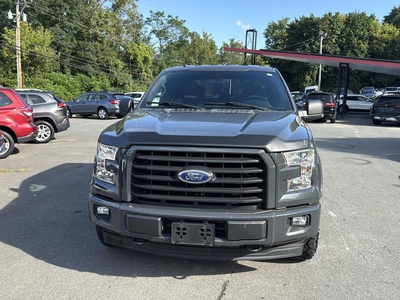 Ford F-150 4WD SuperCrew 145" XLT 2017