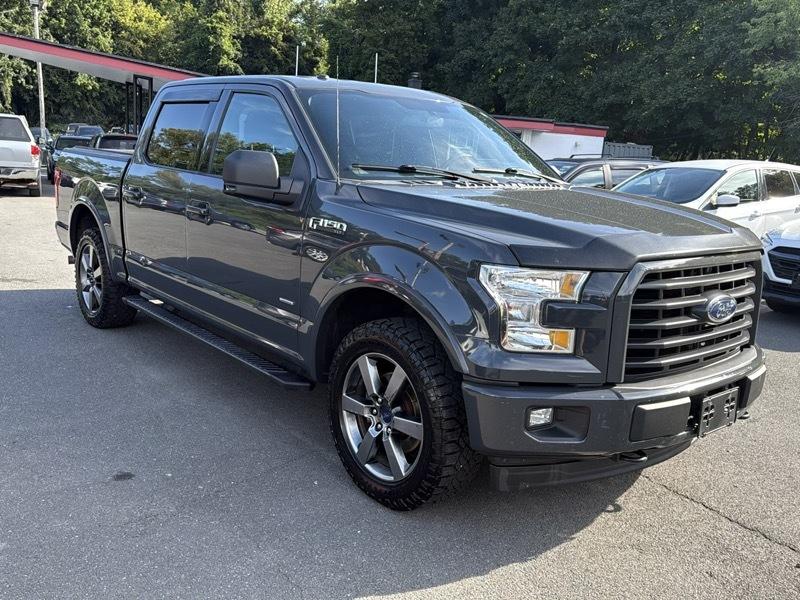 Ford F-150 4WD SuperCrew 145" XLT 2017