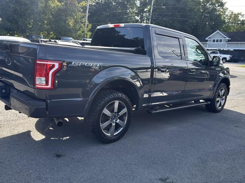 Ford F-150 4WD SuperCrew 145" XLT 2017
