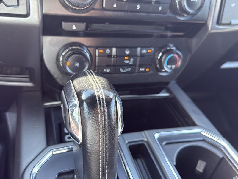 Ford F-150 4WD SuperCrew 145" XLT 2017