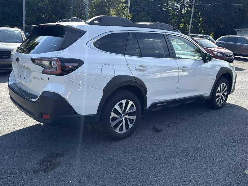 Subaru Outback Premium 2023