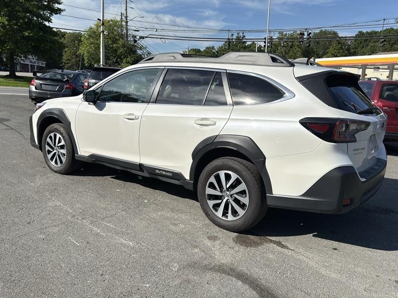 Subaru Outback Premium 2023