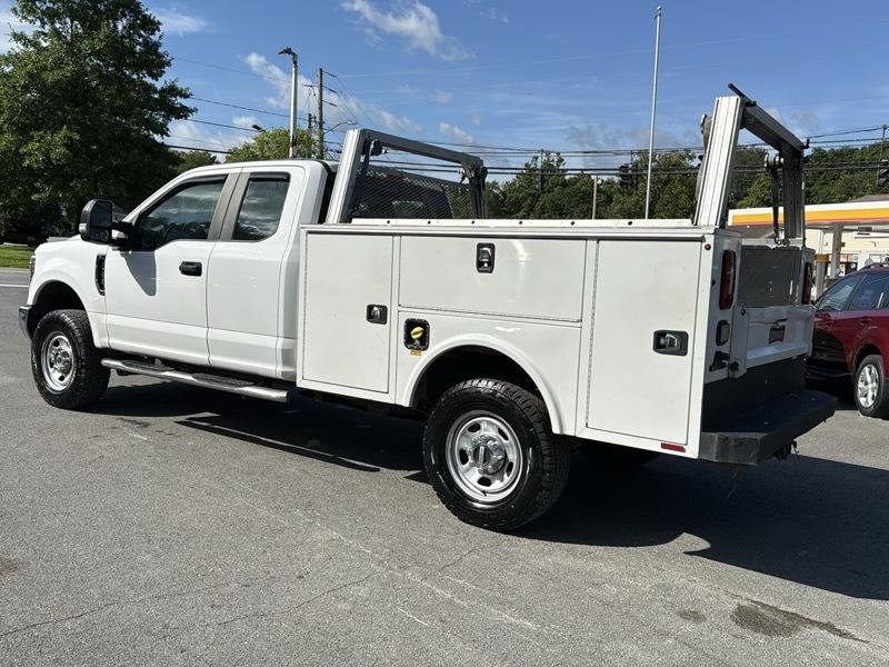 Ford F-350 SD Lariat SuperCab 4WD 2019