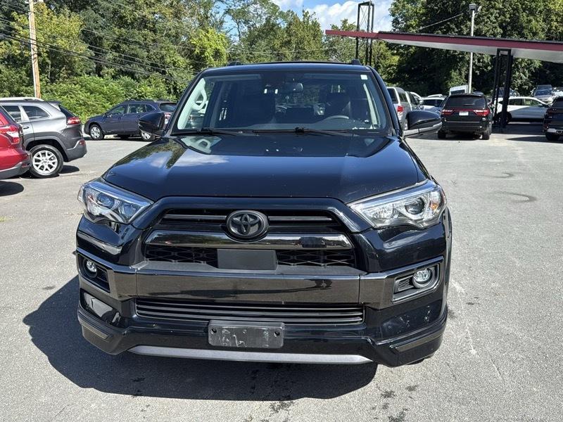 Toyota 4Runner Nightshade 4WD 2021