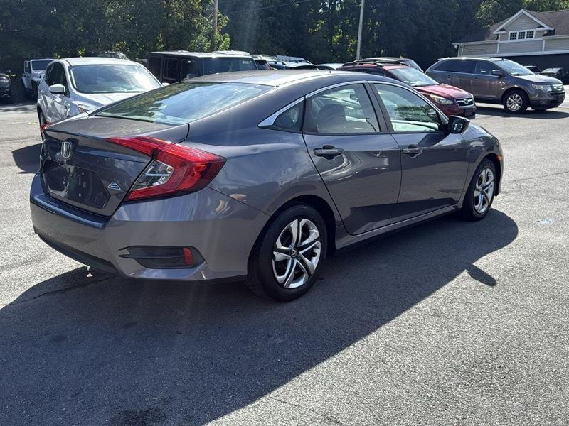 Honda Civic 4dr Sdn LX Auto 2017