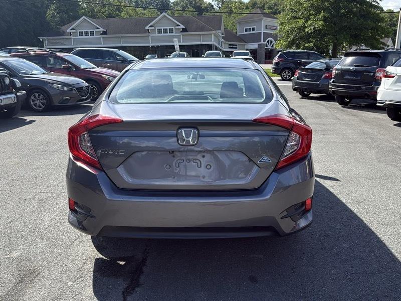 Honda Civic 4dr Sdn LX Auto 2017