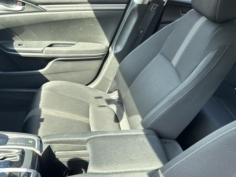 Honda Civic 4dr Sdn LX Auto 2017