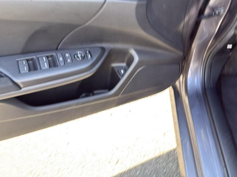Honda Civic 4dr Sdn LX Auto 2017