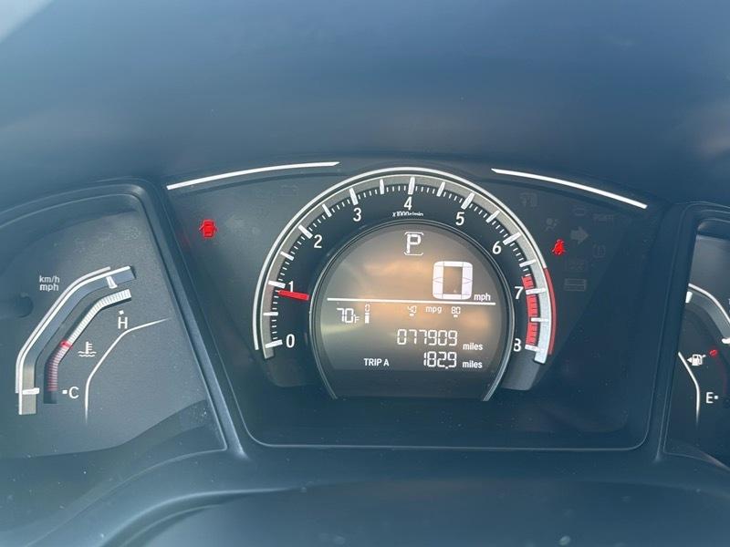 Honda Civic 4dr Sdn LX Auto 2017