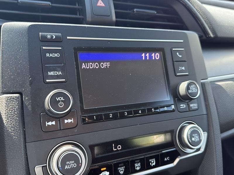 Honda Civic 4dr Sdn LX Auto 2017