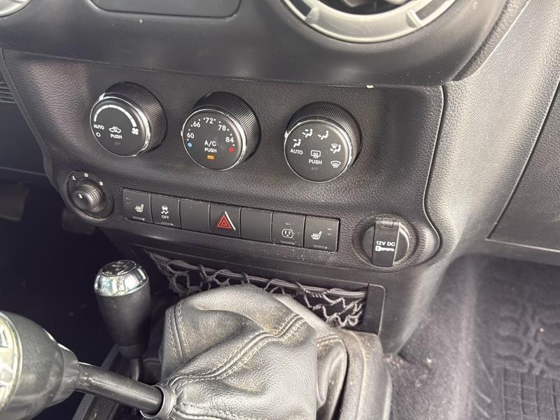Jeep Wrangler Unlimited Rubicon 4WD 2015