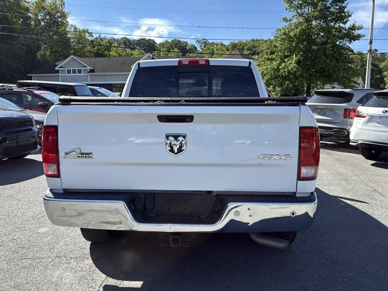RAM 1500 4WD Crew Cab 140.5" Big Horn 2014