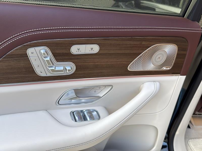 Mercedes-Benz GLS Maybach GLS 600 4MATIC SUV 2026