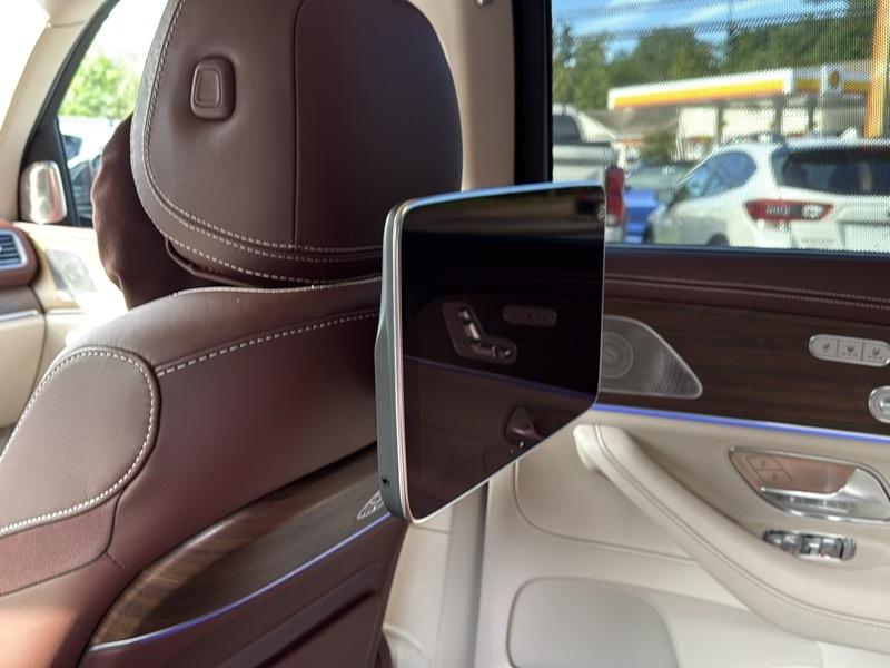 Mercedes-Benz GLS Maybach GLS 600 4MATIC SUV 2026