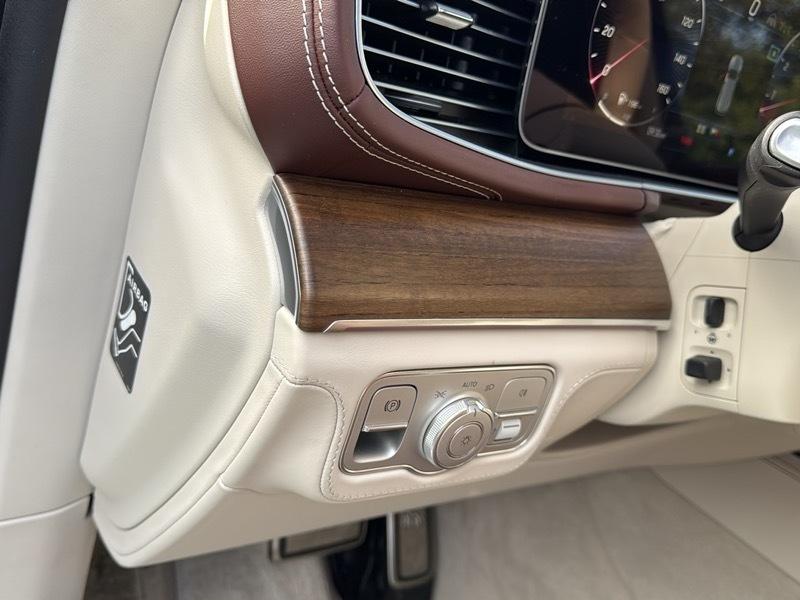 Mercedes-Benz GLS Maybach GLS 600 4MATIC SUV 2026