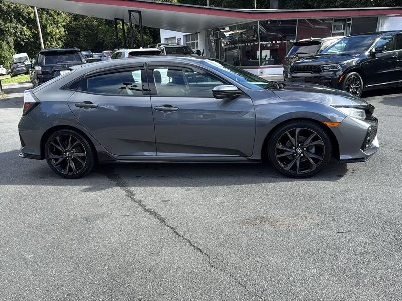 Honda Civic Sport 4D Hatchback 2017