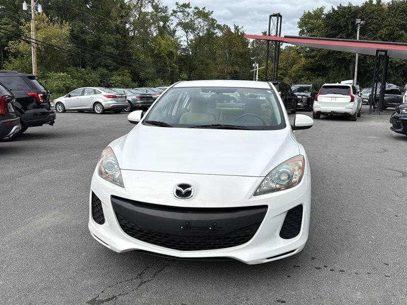 Mazda MAZDA3 i Touring AT 4-Door 2013