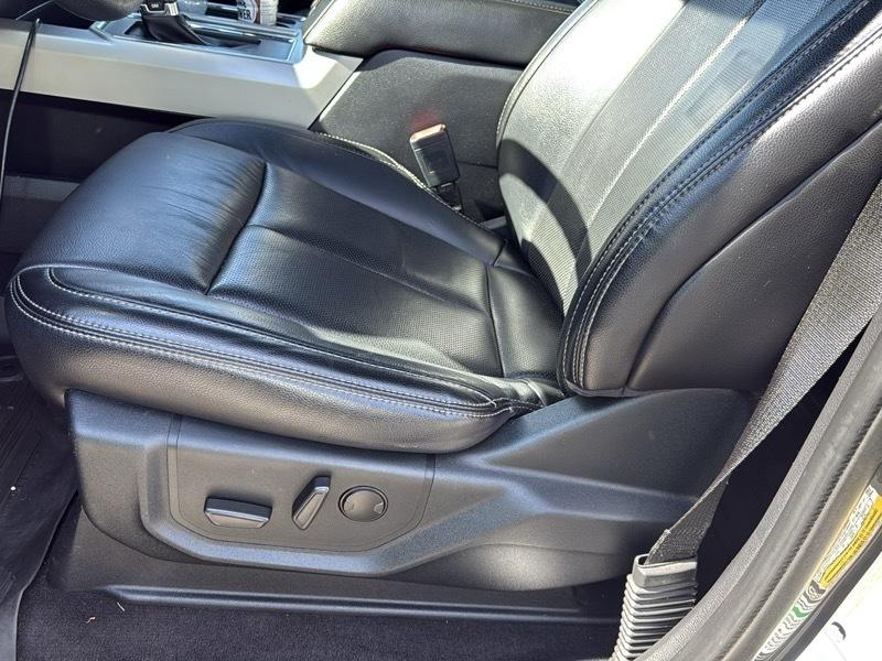Ford F-150 4WD SuperCrew 150" Lariat 2020