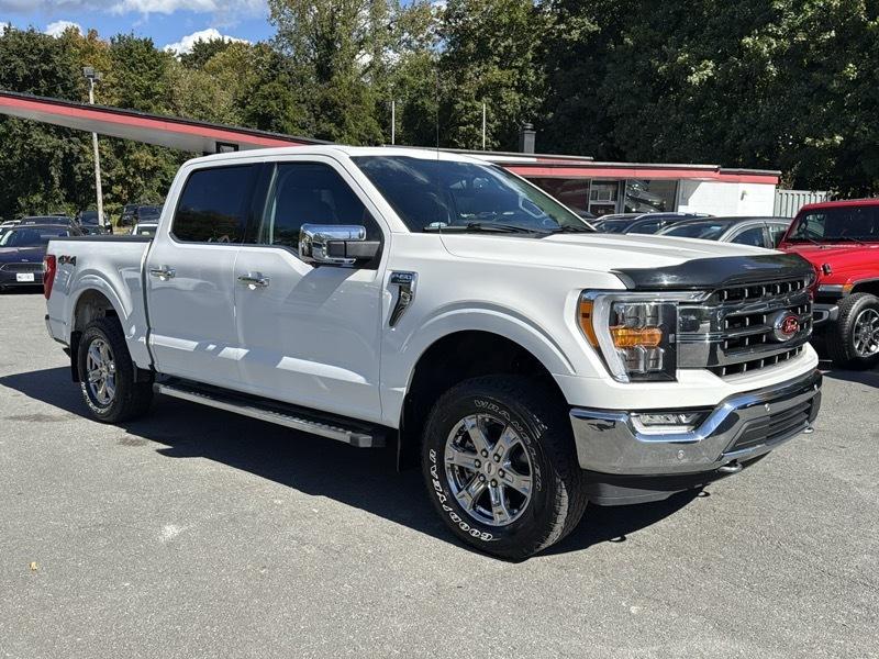 Ford F-150 4WD SuperCrew 145" Lariat 2021