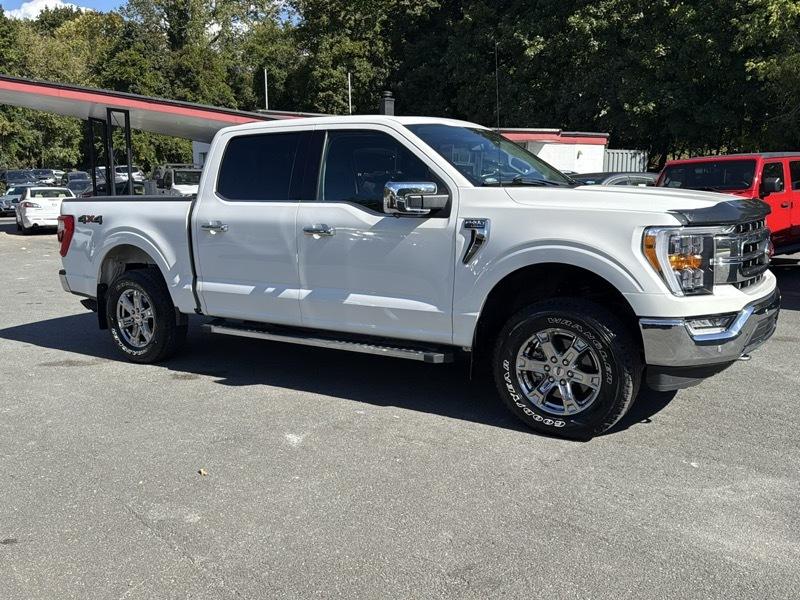 Ford F-150 4WD SuperCrew 145" Lariat 2021