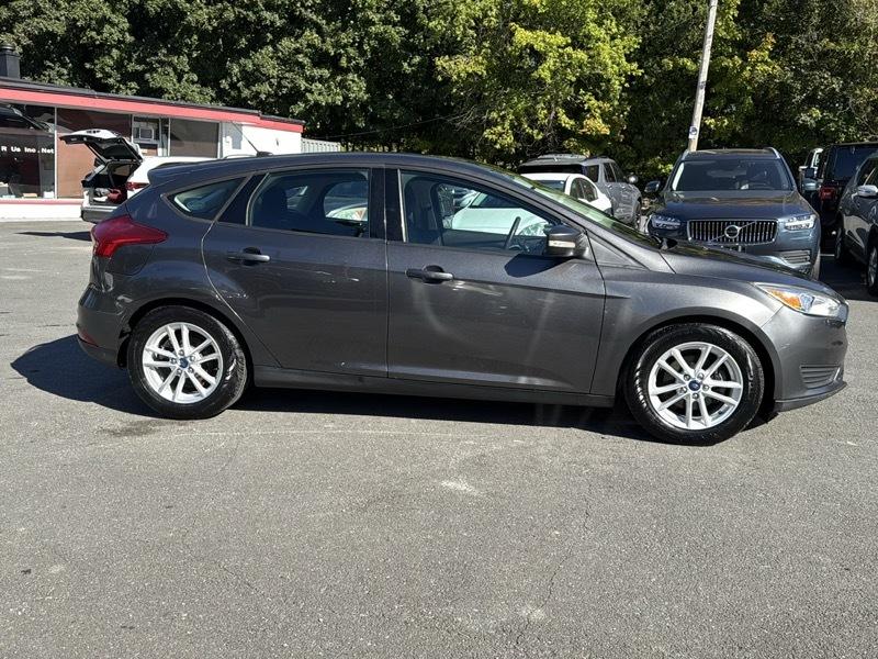 Ford Focus SE Hatch 2015
