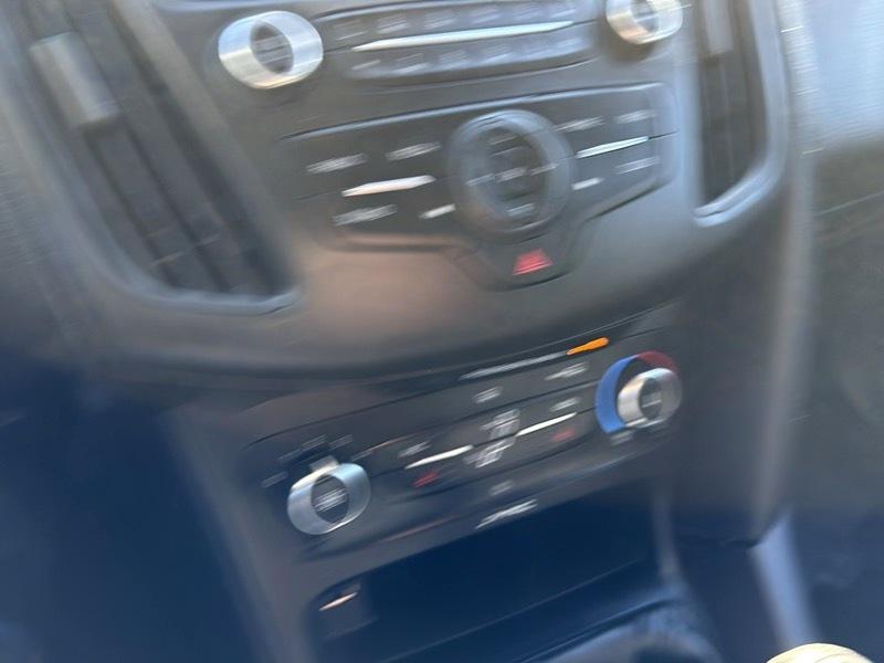 Ford Focus SE Hatch 2015