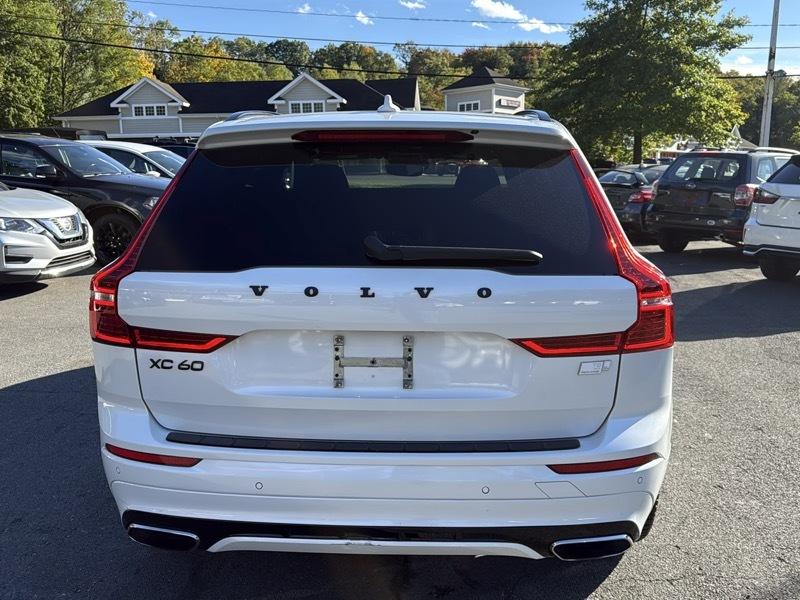 Volvo XC60 T5 R-Design AWD 2021