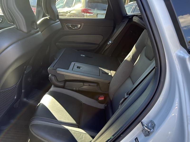 Volvo XC60 T5 R-Design AWD 2021