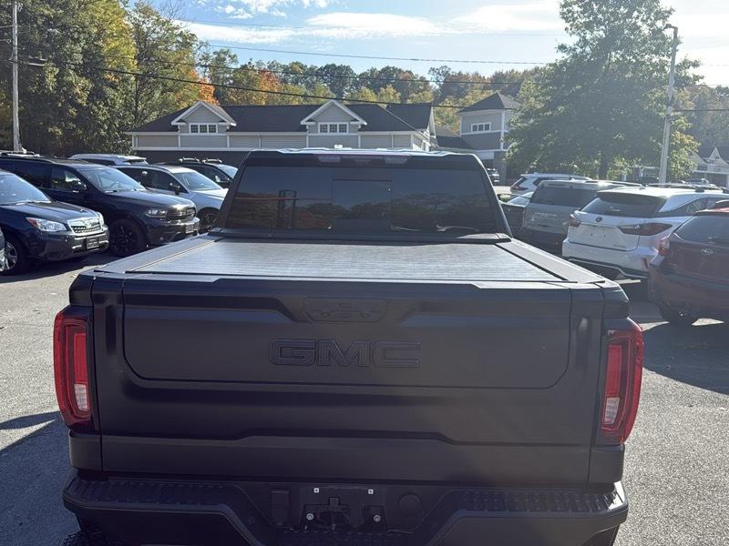 GMC Sierra 1500 Denali Ultimate Crew Cab 4WD 2024