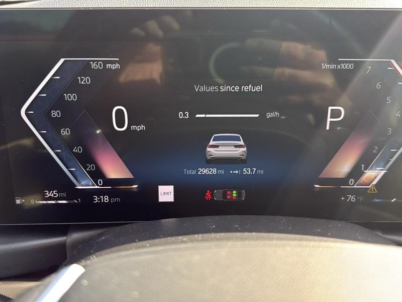BMW 3-Series 330i xDrive 2023