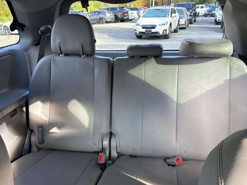 Toyota Sienna XLE 7-Passenger AWD 2020