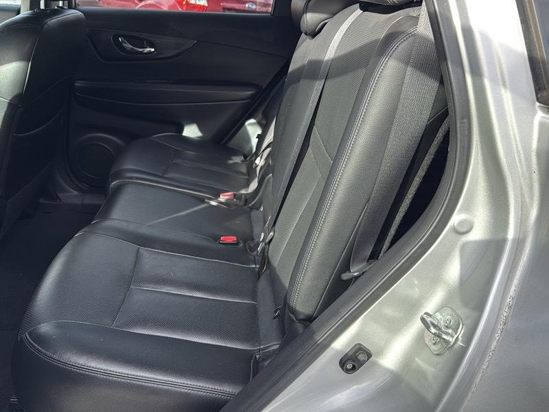 Nissan Rogue SV AWD 2015