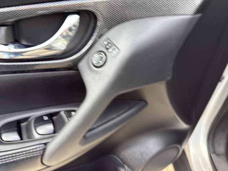 Nissan Rogue SV AWD 2015