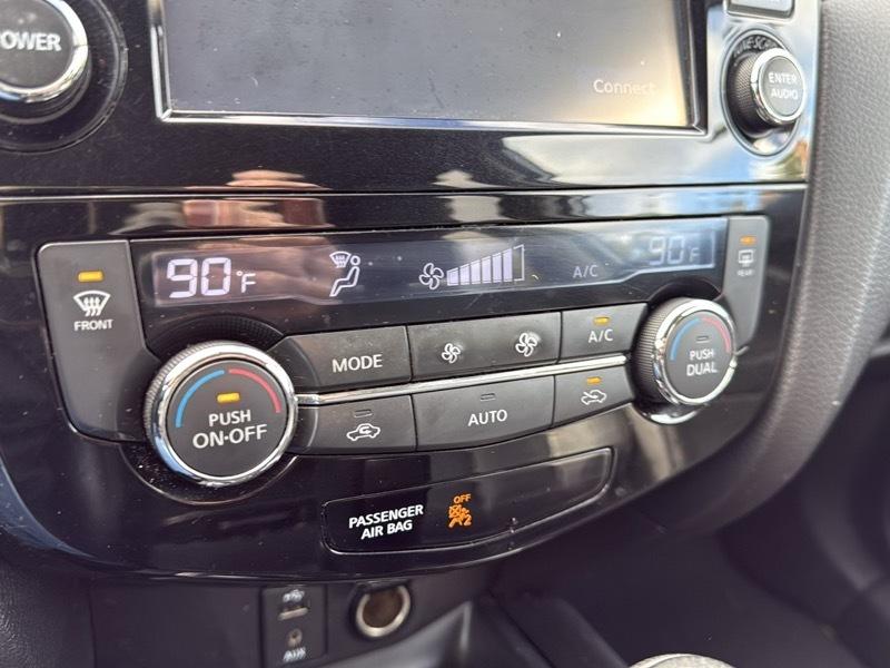 Nissan Rogue SV AWD 2015