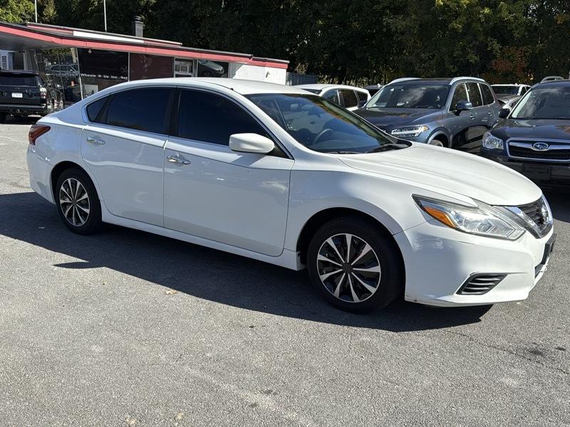 Nissan Altima 2.5 SV 2018