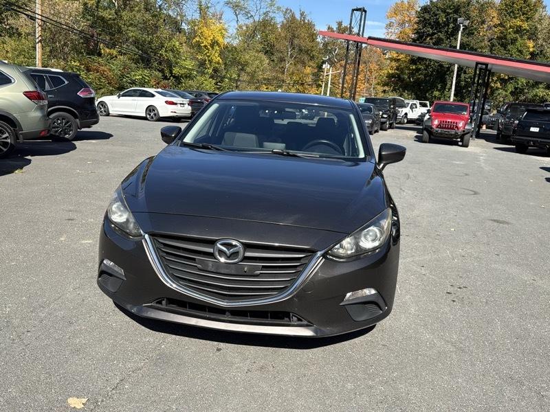 Mazda MAZDA3 i Sport MT 5-Door 2015