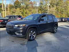 2021 Jeep Cherokee 