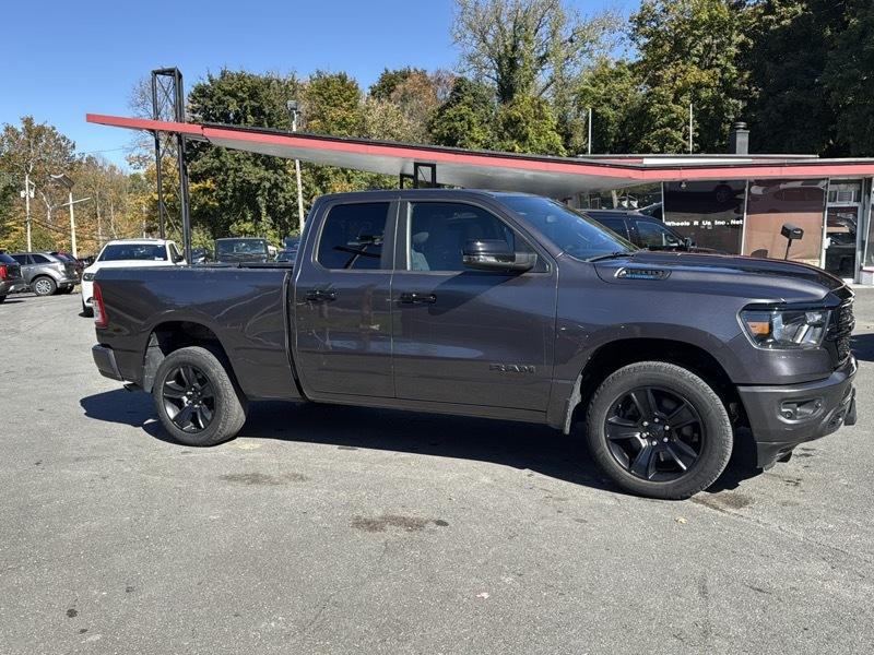 RAM 1500 Big Horn Quad Cab 4WD 2024