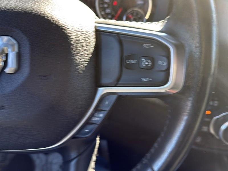 RAM 1500 Big Horn Quad Cab 4WD 2024