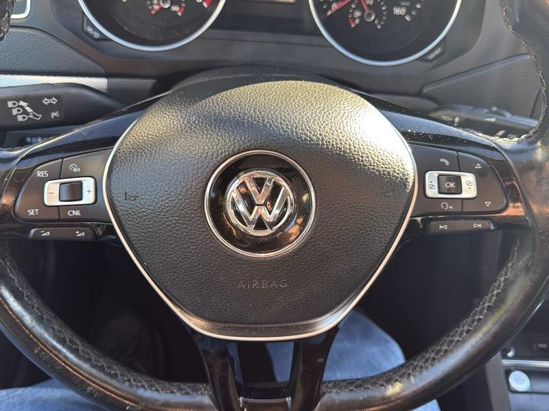 Volkswagen Jetta 1.4T SE 6A 2017