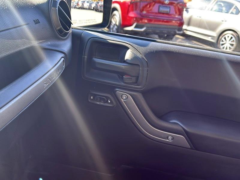 Jeep Wrangler Sport 4WD 2015