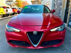 2018 Alfa Romeo Giulia 