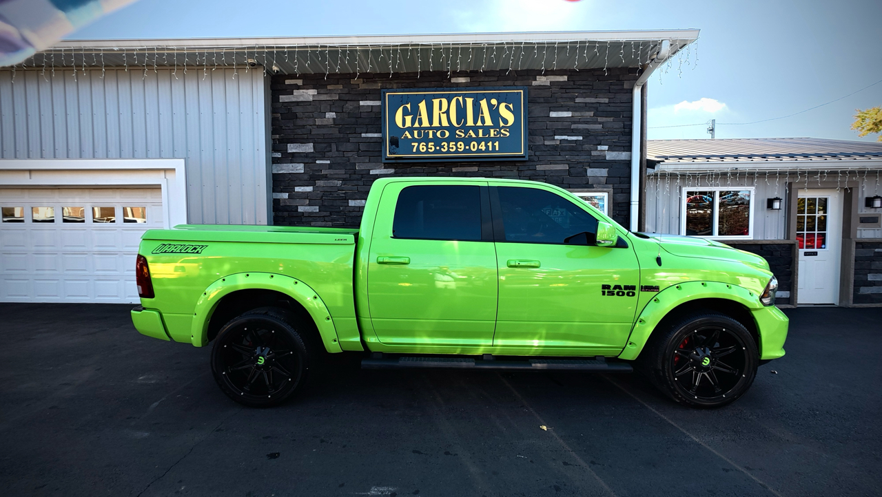 RAM 1500 Sport Crew Cab SWB 4WD 2017 RAM 1500 Sport Crew Cab SWB 4WD 2017