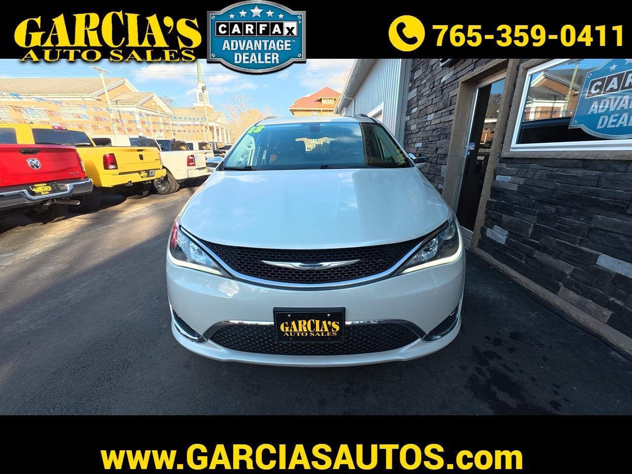 2017 Chrysler Pacifica Limited FWD