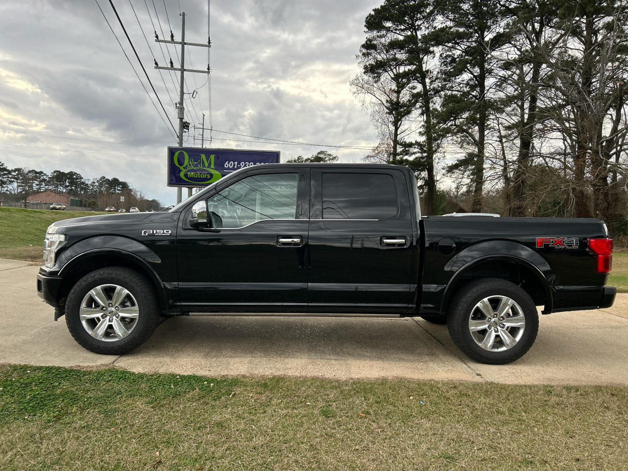 Ford F-150 Platinum 4WD SuperCrew 5.5' Box 2018